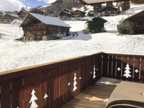 Mountain River Luxury Apartment